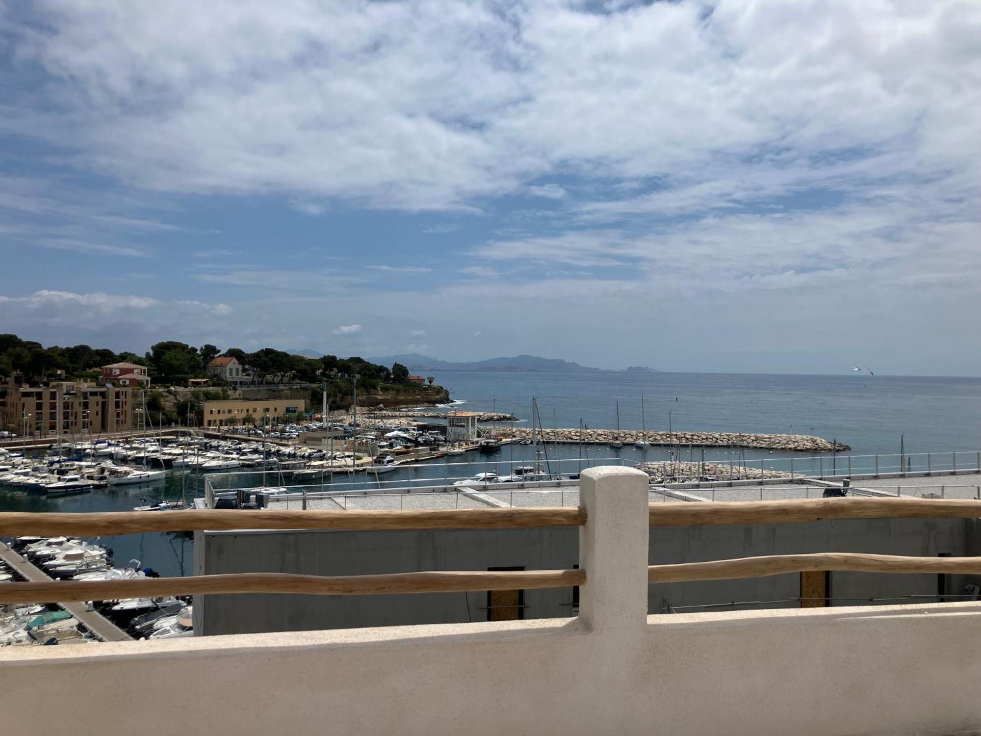 Апартаменты T2 Vue Sur Le Port Jacuzzi Terrasse Et Parking Карри-ле-Руэ Экстерьер фото